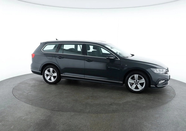 Volkswagen Passat cena 118800 przebieg: 108133, rok produkcji 2020 z Rybnik małe 781